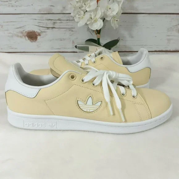 adidas gazelle silver green womens adidas Adizero Goukana Light Yellow